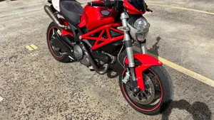 Ducati Monster 696 Plus (2007 - 14)  (2)