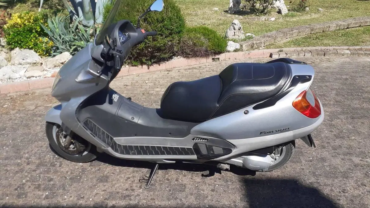 Honda Foresight (1998 - 2004)  (4)