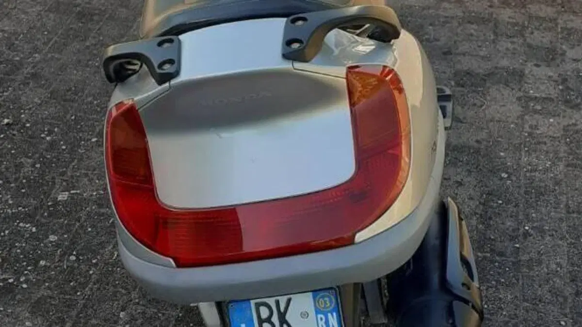 Honda Foresight (1998 - 2004)  (9)