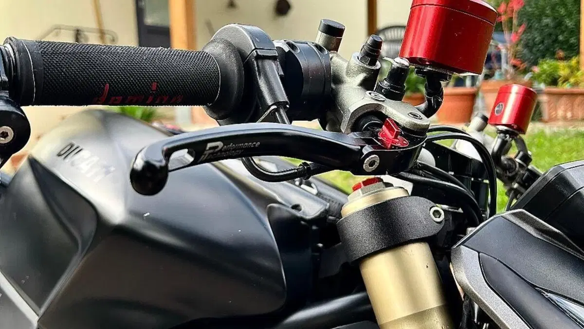Ducati Streetfighter 848 (2011 - 15)  (5)