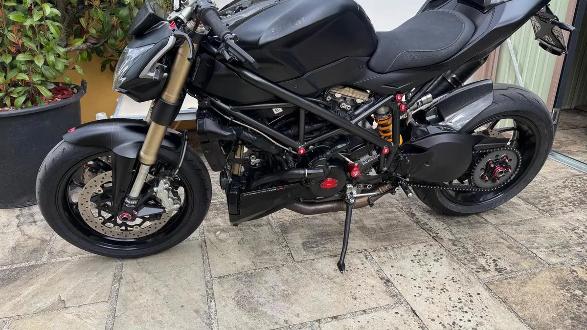 Ducati Streetfighter 848 (2011 - 15)  (10)
