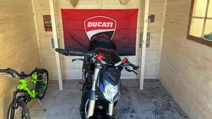Ducati Streetfighter 848 (2011 - 15)  (15)