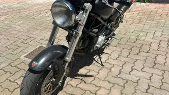 Ducati Monster 600 Dark (1998 - 01) usata
