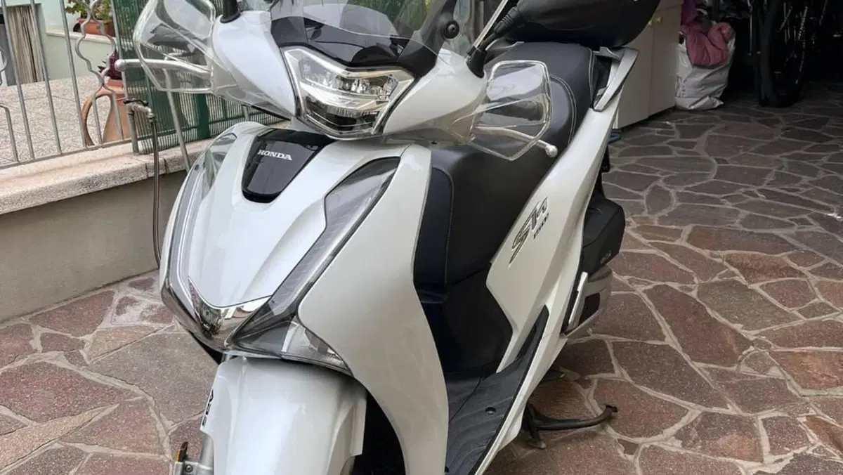 Honda SH 150i Sport (2022 - 23) 