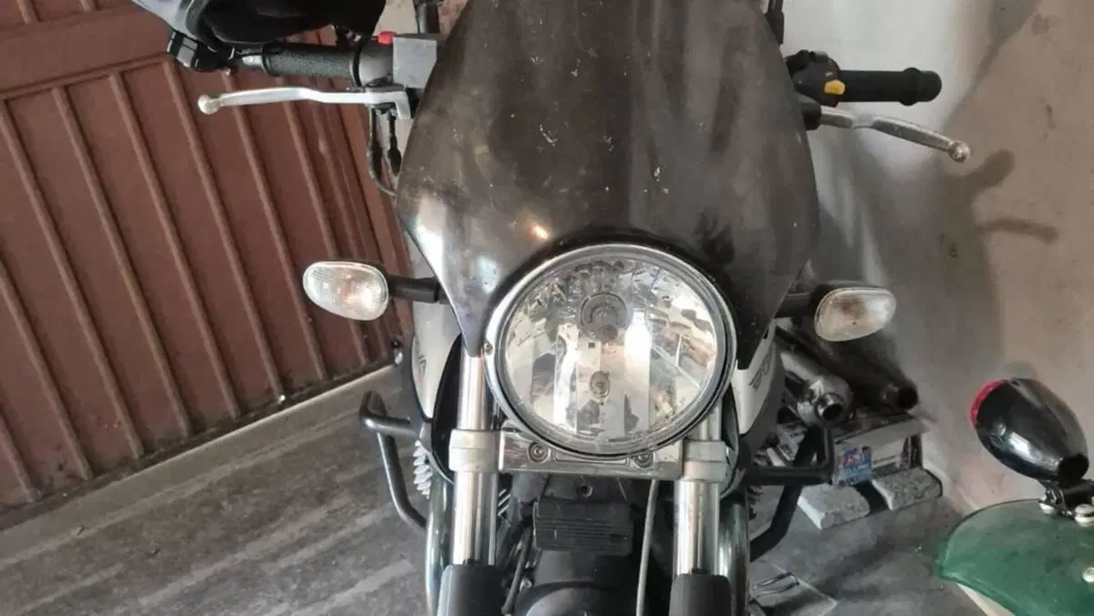 Moto Guzzi Breva V 750 i.e.  (2)