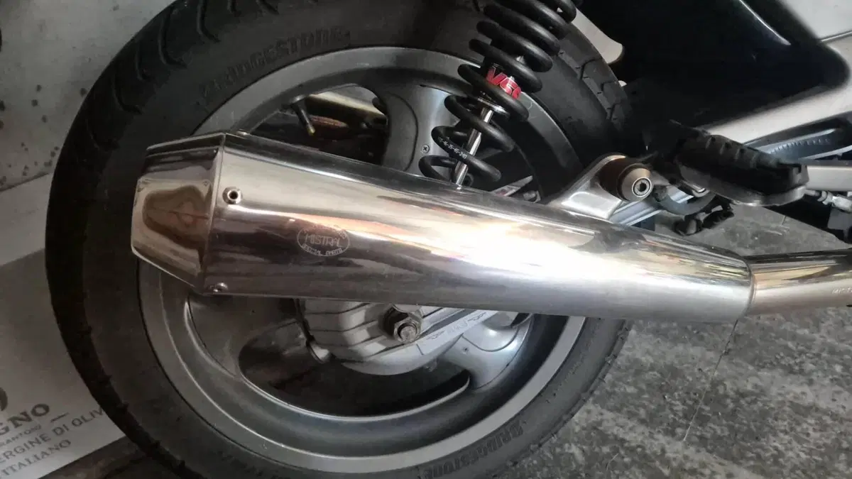 Moto Guzzi Breva V 750 i.e.  (6)