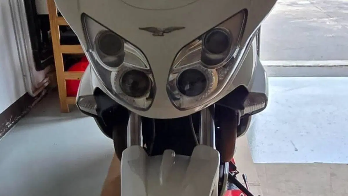 Moto Guzzi Norge 1200 GT 8V (2011 - 16)  (4)