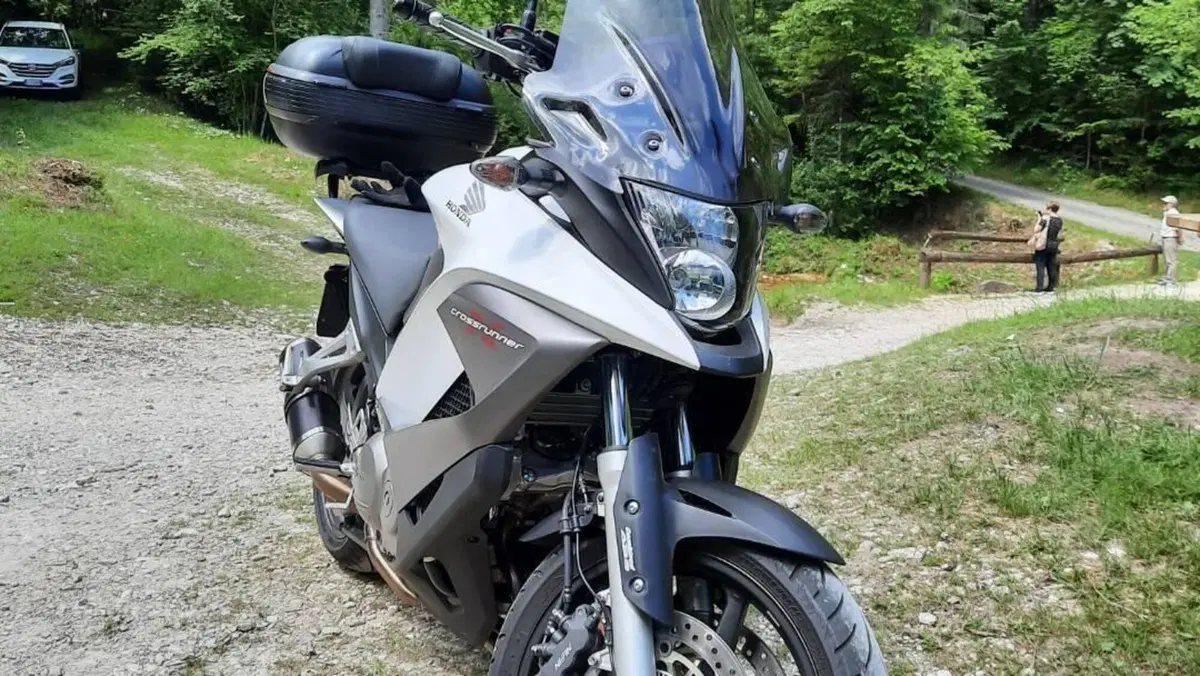 Honda Crossrunner ABS (2010 - 14)  (2)