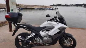 Honda Crossrunner ABS (2010 - 14)  (3)