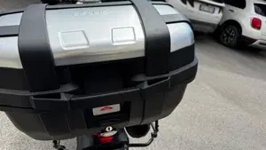 Triumph Tiger 800 (2010 - 14)  (9)