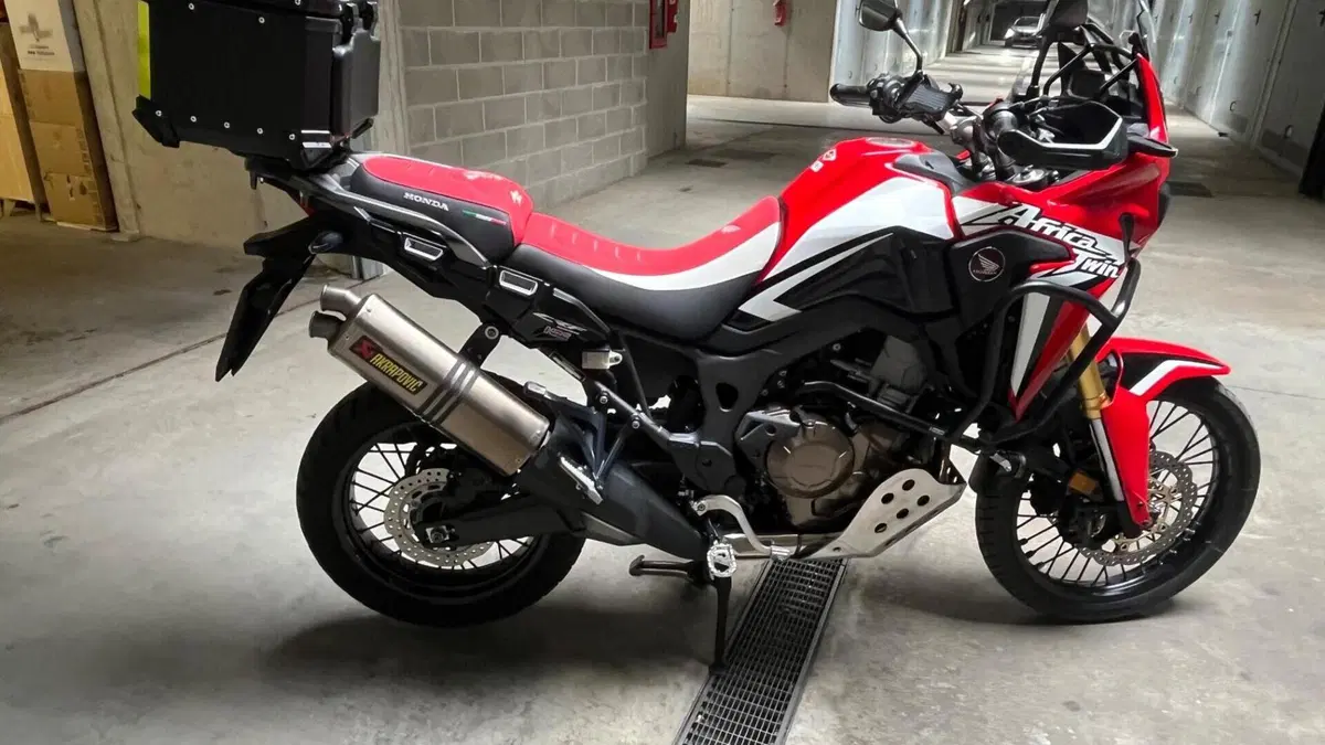 Honda Africa Twin CRF 1000L ABS (2016 - 17)  (2)