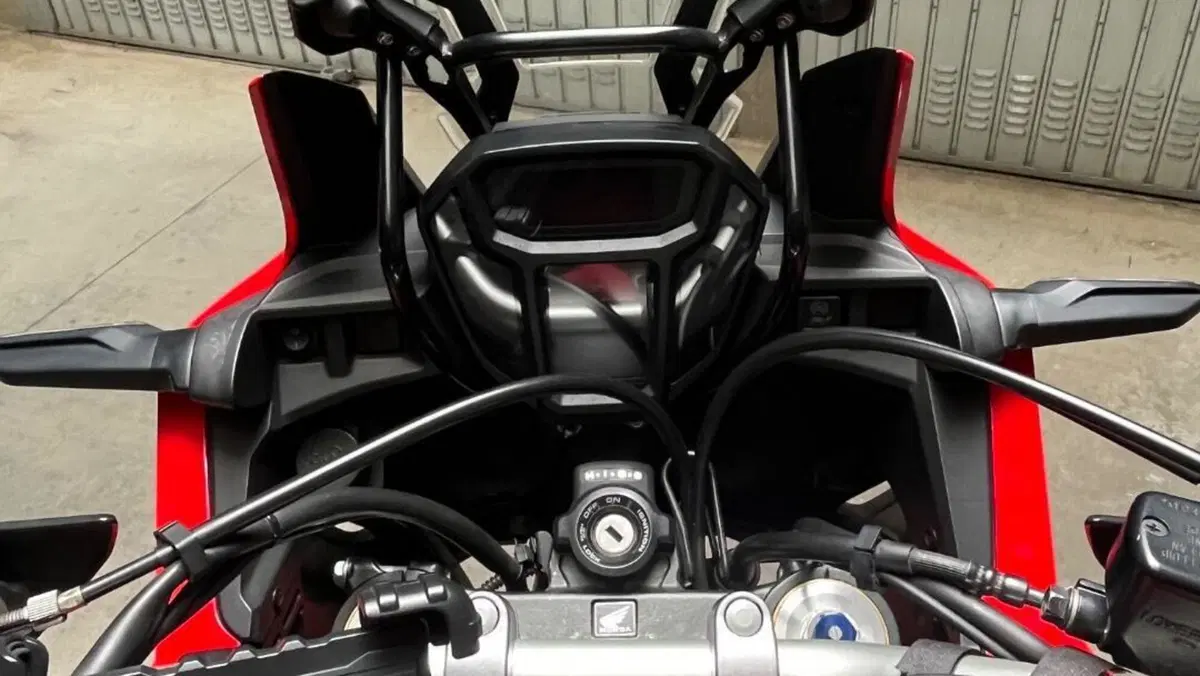 Honda Africa Twin CRF 1000L ABS (2016 - 17)  (7)
