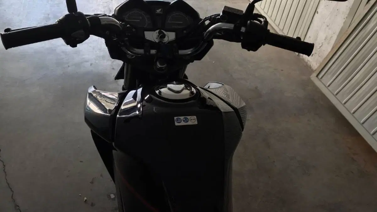 Honda CB 125 F (2017 - 20)  (8)