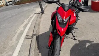 Ducati Hypermotard 950 (2022 - 25) usata