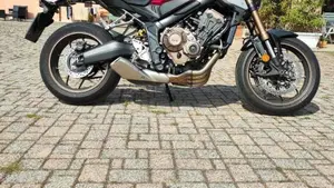 Honda CB 650 R (2021 - 23)  (4)