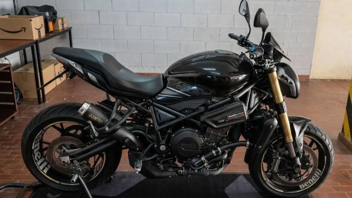 Benelli 752 S (2019 - 20)  (2)