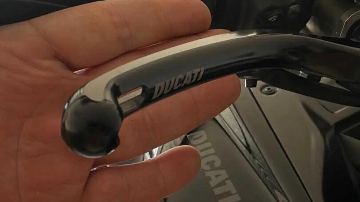 Ducati Diavel V4 (2023 - 26)  (4)