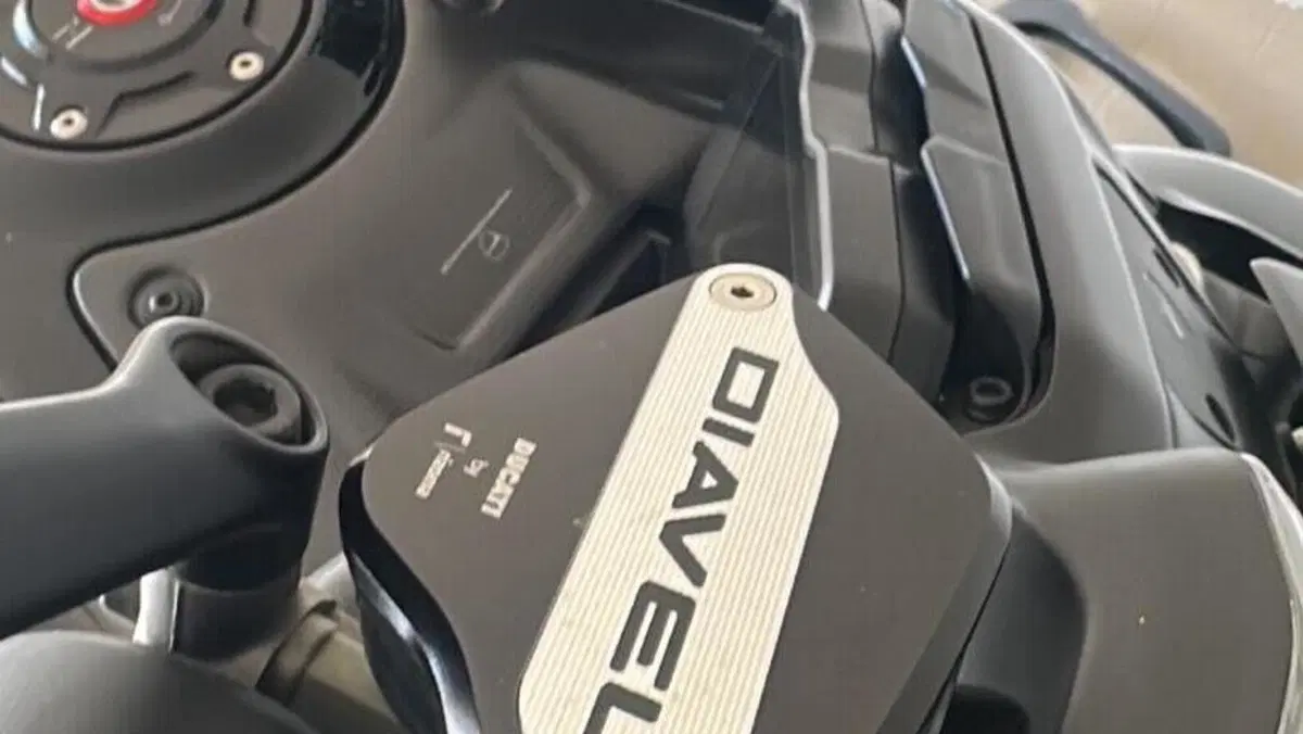 Ducati Diavel V4 (2023 - 26)  (5)