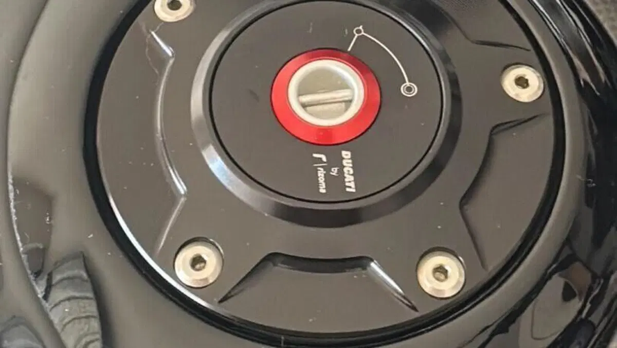Ducati Diavel V4 (2023 - 26)  (6)