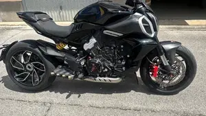 Ducati Diavel V4 (2023 - 26)  (10)