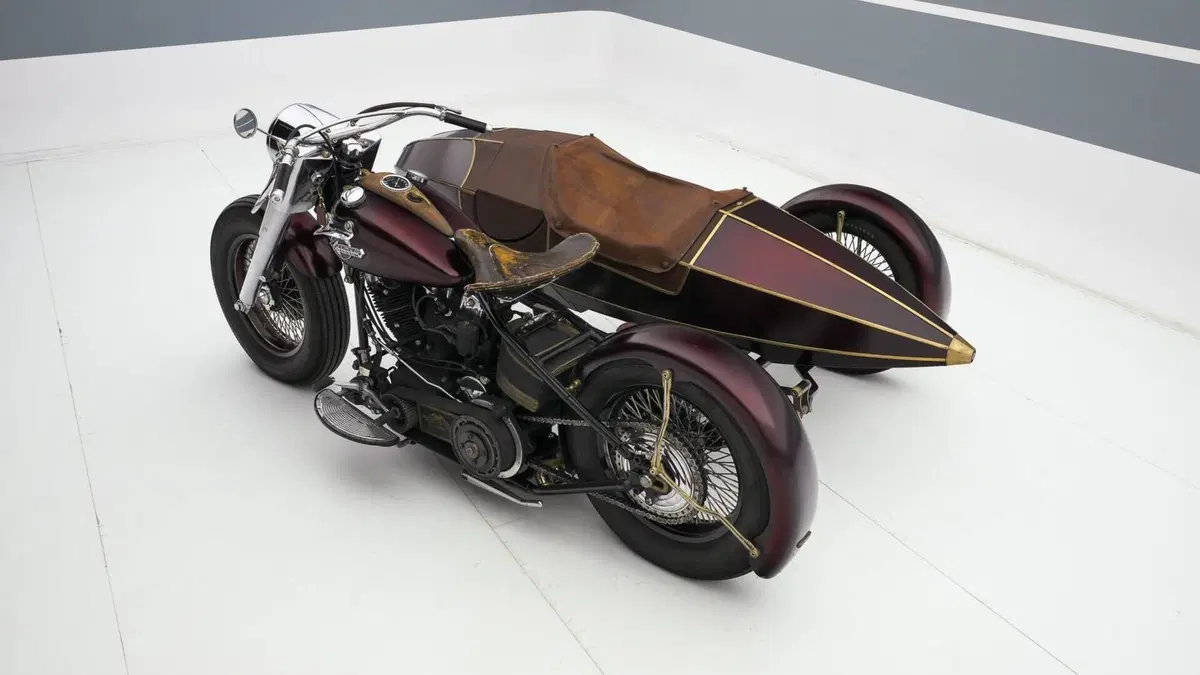 Harley-Davidson   (5)