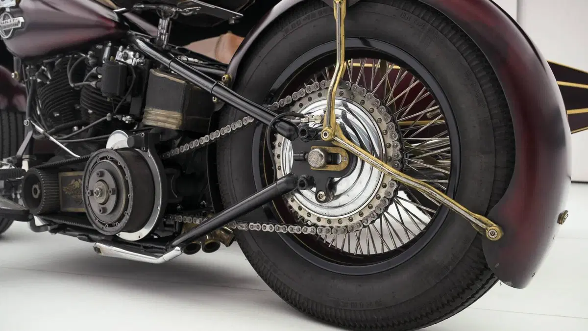 Harley-Davidson   (9)