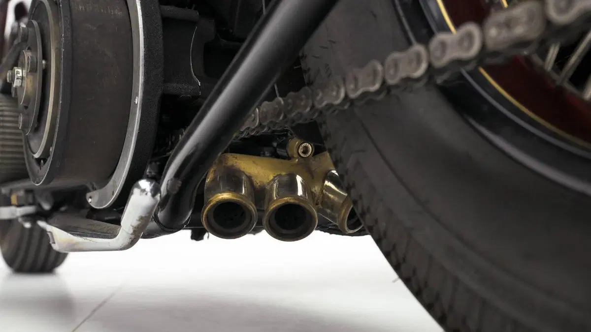 Harley-Davidson   (13)