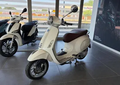 Vespa Primavera 50 4T (2018 - 20) - Annuncio 10024058