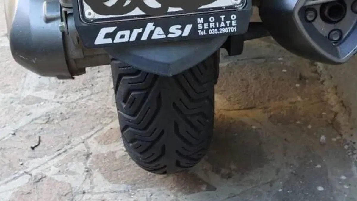 Kymco Downtown 300i ABS (2009 - 17) 