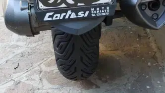 Kymco Downtown 300i ABS (2009 - 17) usata