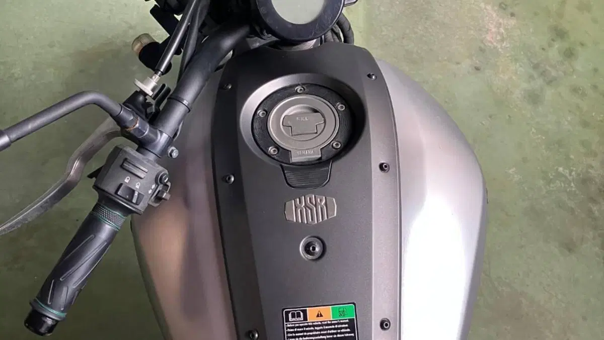 Yamaha XSR 700 ABS (2016 - 20)  (4)