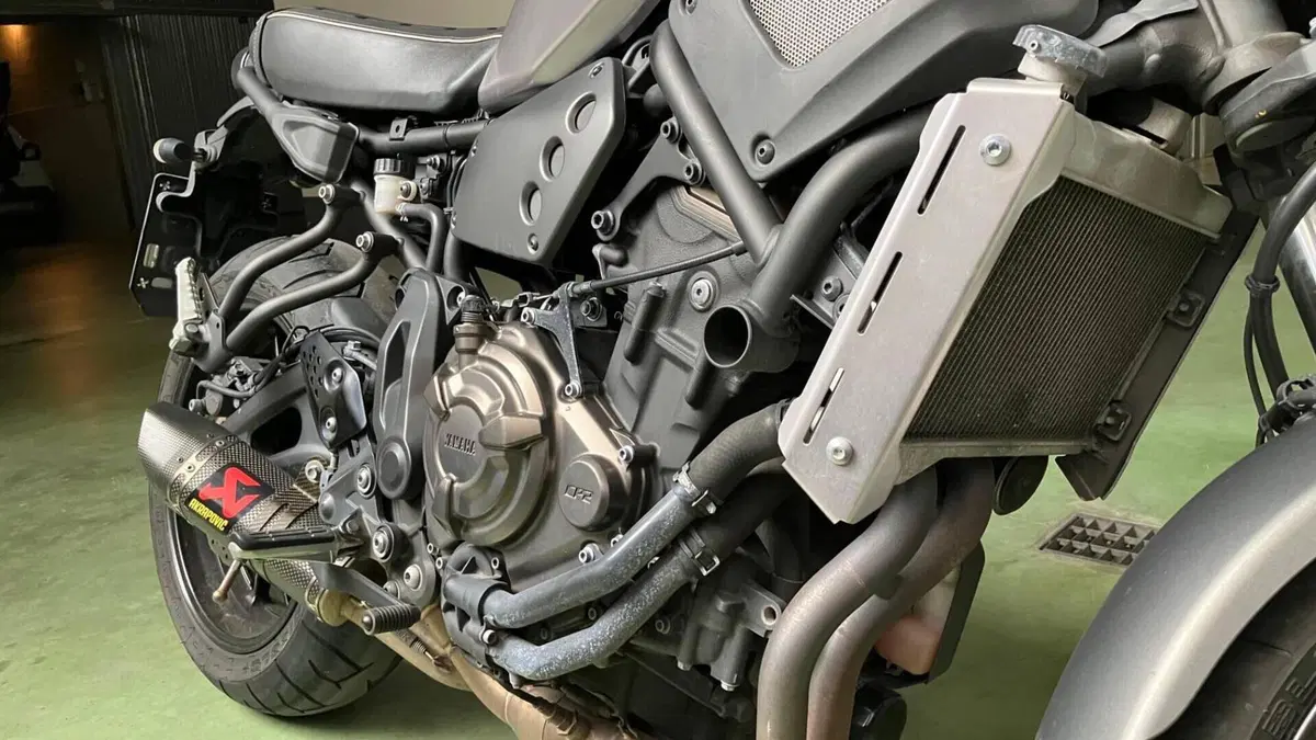 Yamaha XSR 700 ABS (2016 - 20)  (5)