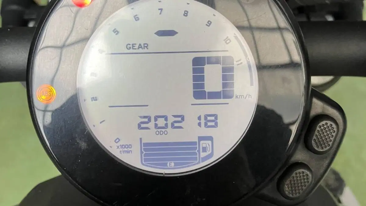 Yamaha XSR 700 ABS (2016 - 20)  (14)