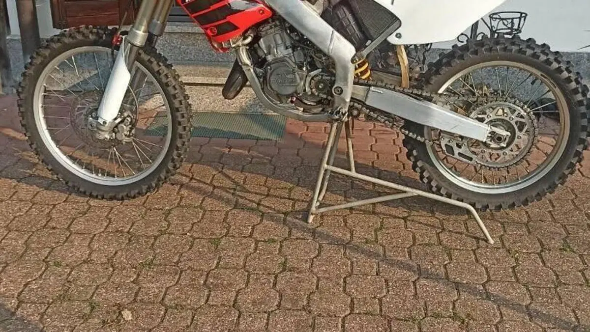 Honda CR 125 R (2000 - 02) 