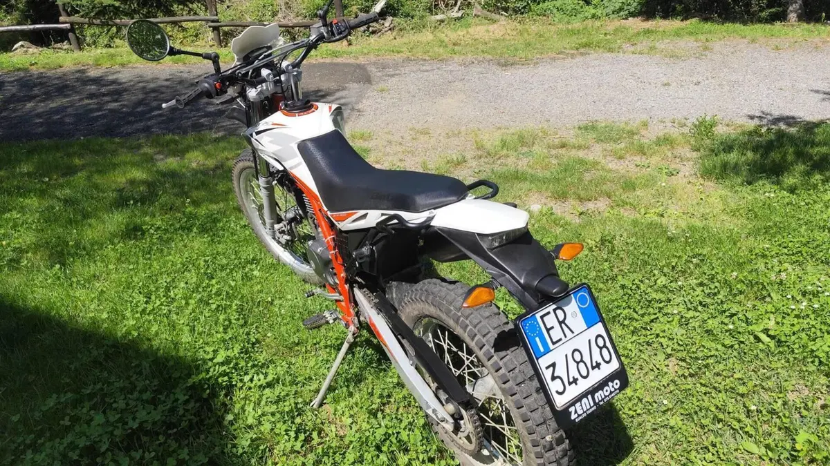 Betamotor Alp 200 (2018 - 20)  (5)