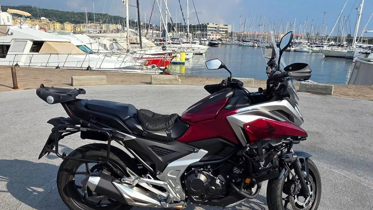 Honda NC 750 X (2021 - 24)  (2)