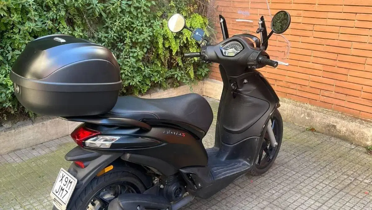 Piaggio Liberty S 50 4T (2020)  (2)