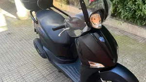 Piaggio Liberty S 50 4T (2020)  (5)