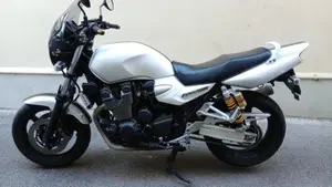 Yamaha XJR 1300 (2006 - 14)  (7)