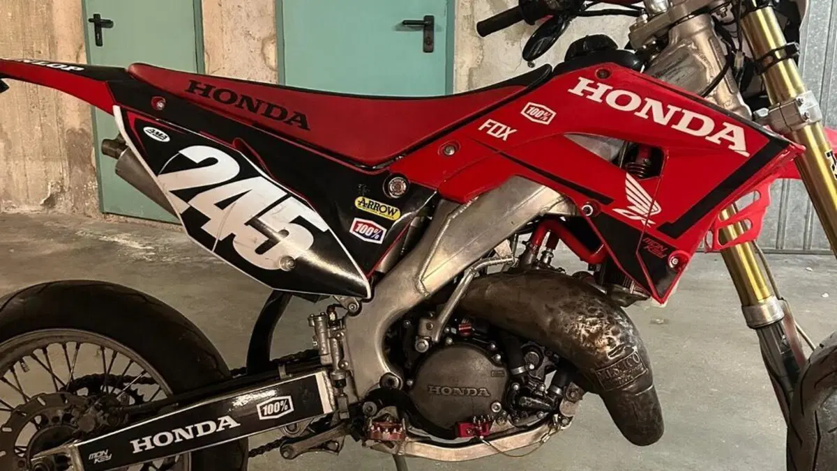 Honda @ 125 (2000 - 06)  (2)