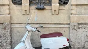 Lambretta V125 Special (2021 - 26)  (2)