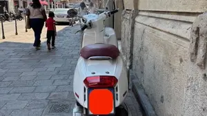 Lambretta V125 Special (2021 - 26)  (4)