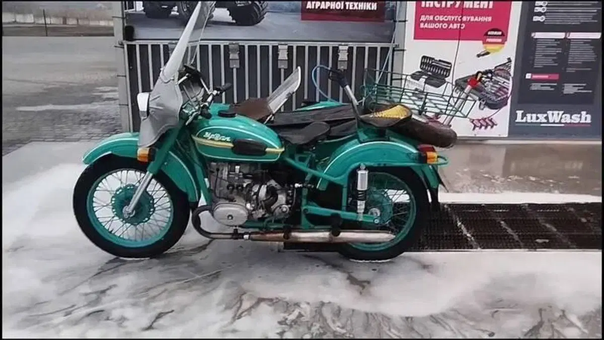 Ural   (11)