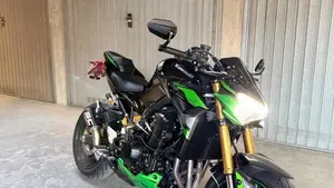 Kawasaki Z 900 SE (2022 - 24) 
