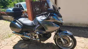 Honda Deauville 700 ABS  (2)