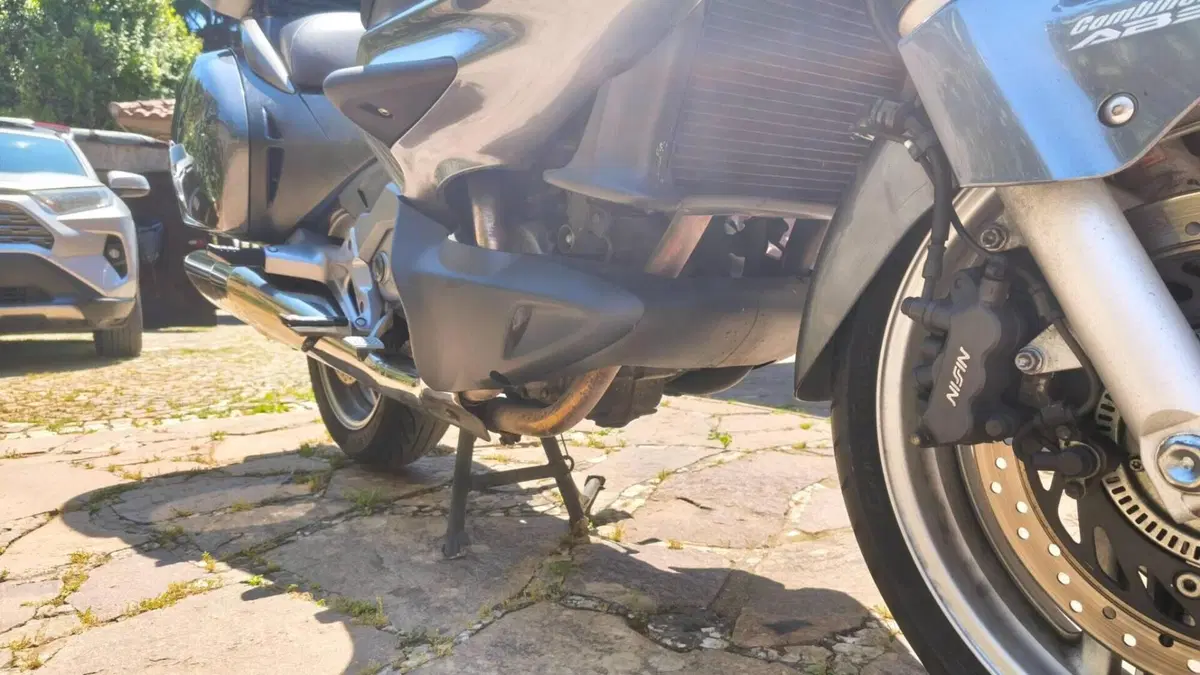 Honda Deauville 700 ABS  (7)