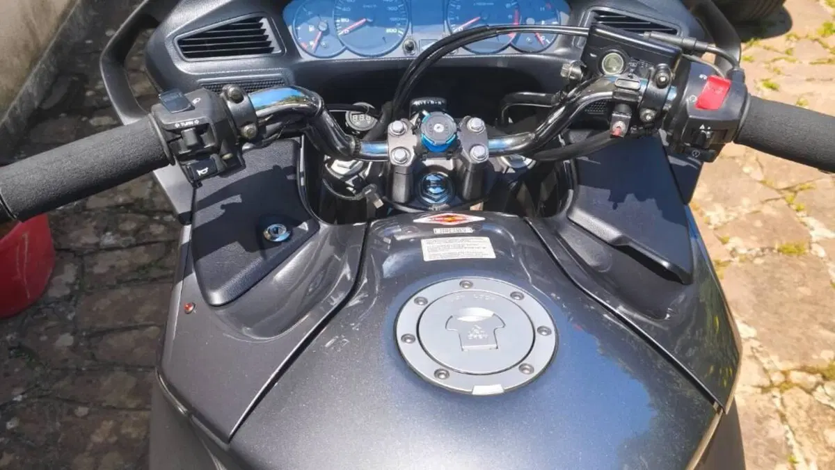 Honda Deauville 700 ABS  (10)