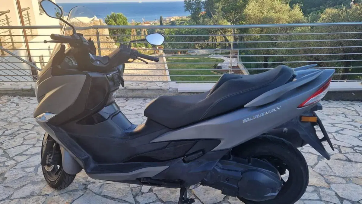 Suzuki Burgman AN 400 (2017 - 20) 