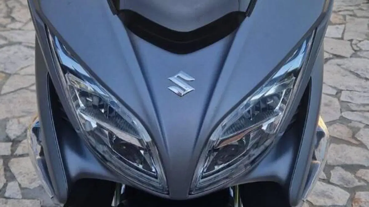 Suzuki Burgman AN 400 (2017 - 20)  (3)