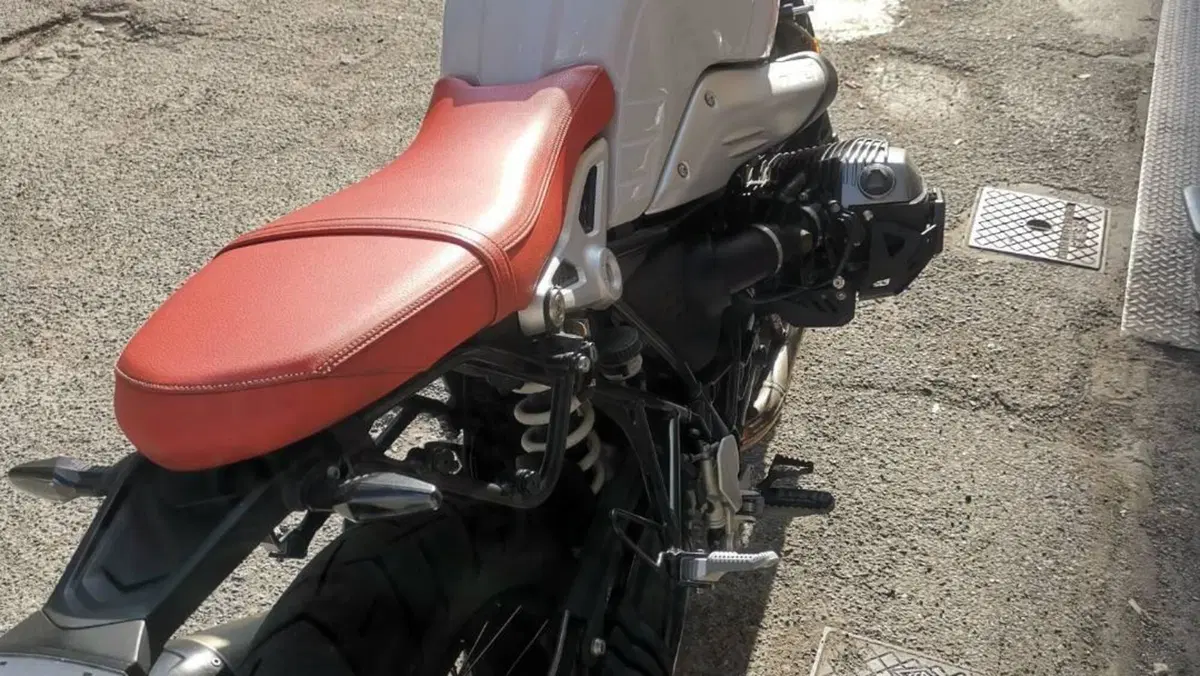 Bmw R nineT Urban GS (2021 - 24)  (6)